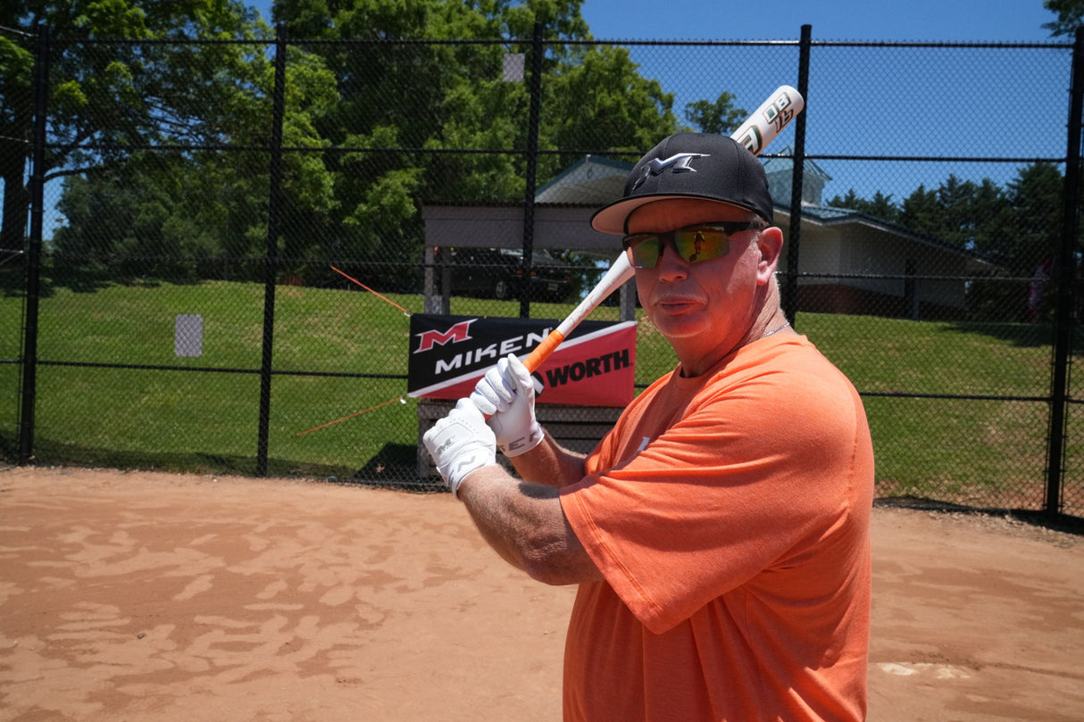 2026 Miken Ultra Gamer HOF Bob O'Brien Supermax SSUSA Slowpitch Softball Bat MSS6OB1X - lifestyle