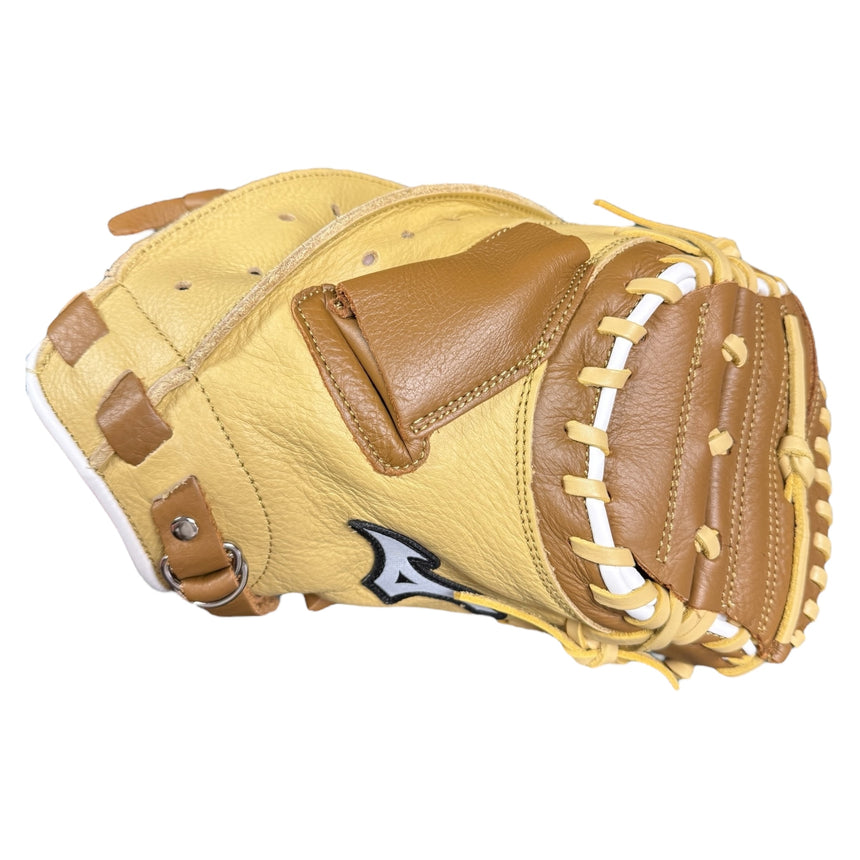 CLOSEOUT Mizuno Franchise Baseball Catcher's Mitt 33.5" GXC90B4 312972