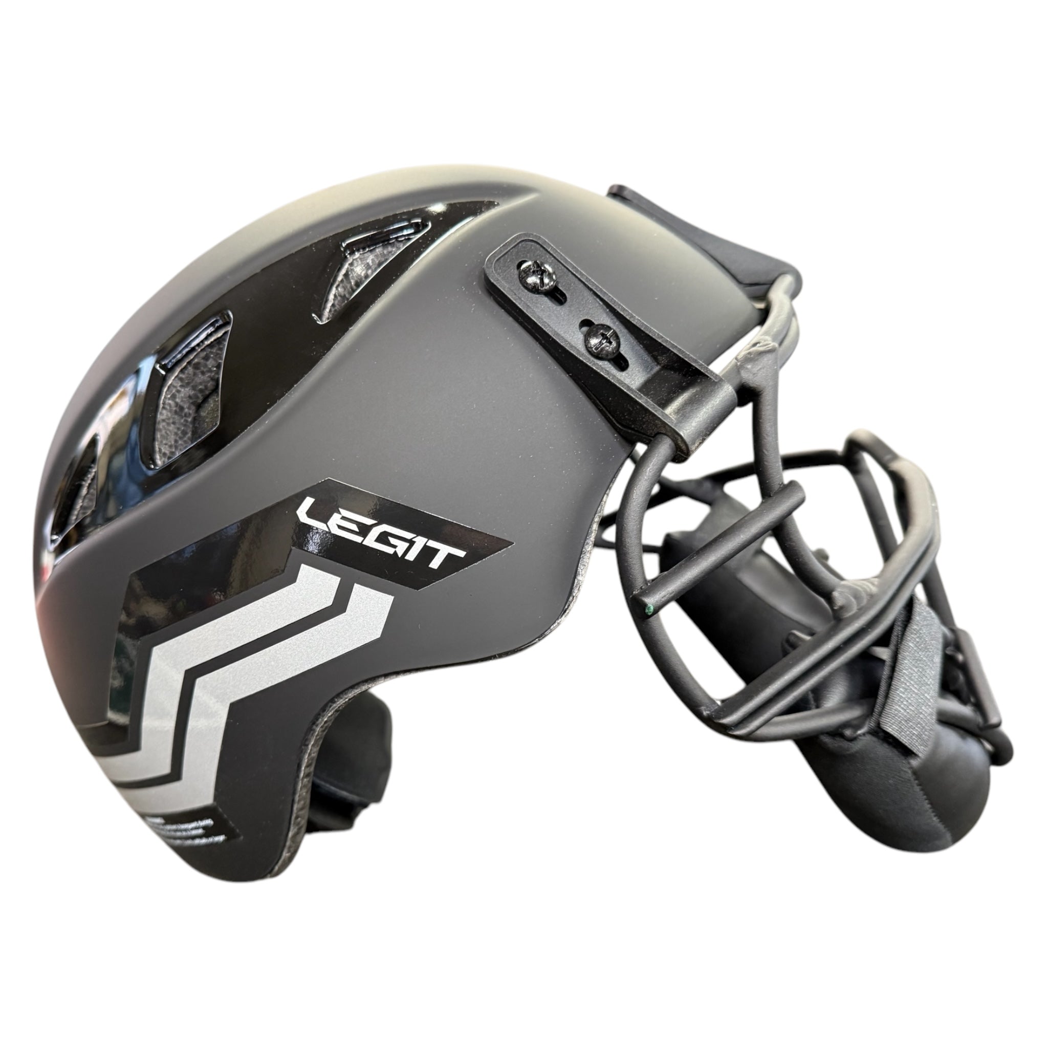 Worth Legit Helmet/Mask Slowpitch | CheapBats.com