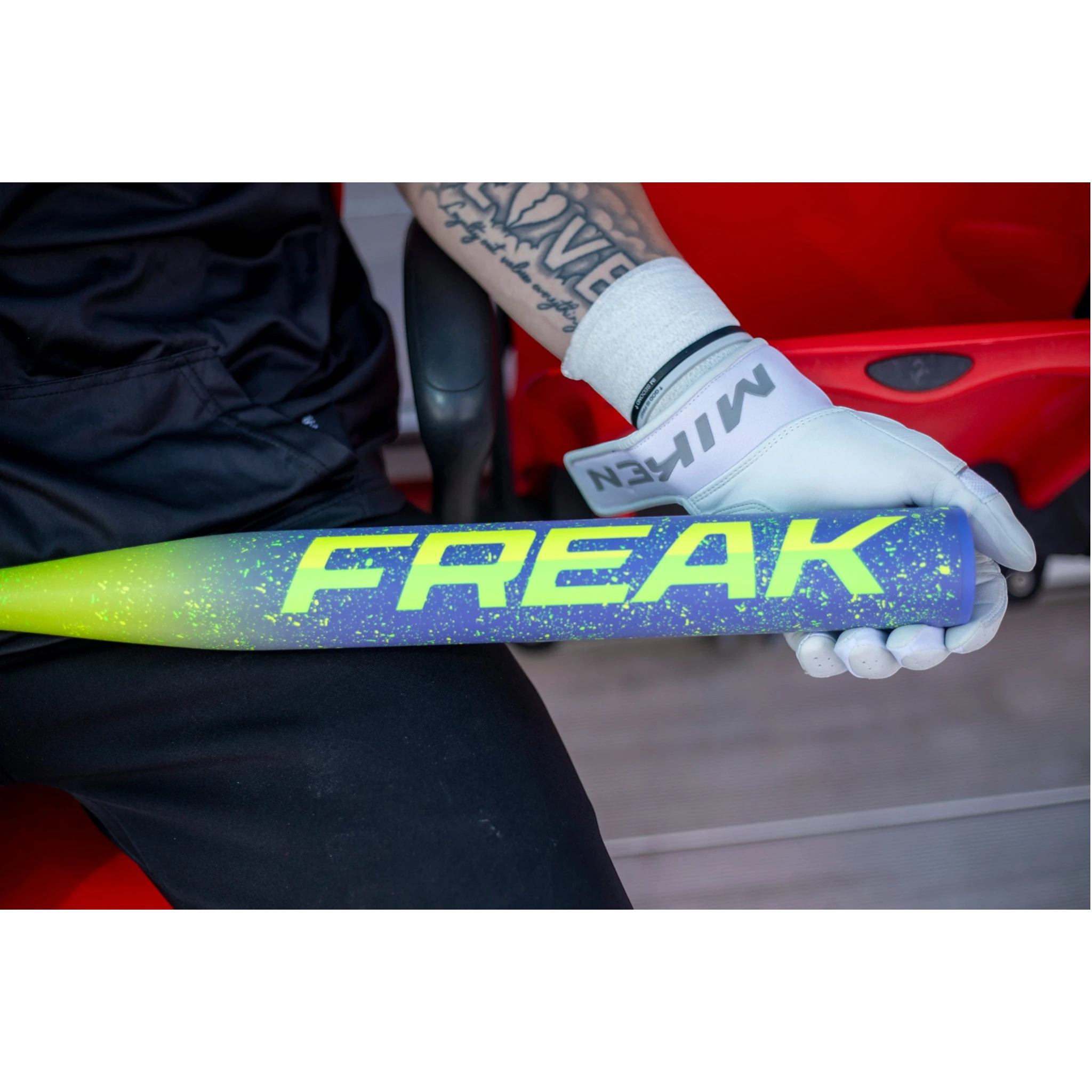 2026 Miken Freak Maxload USSSA Slowpitch Softball Bat 1 Piece 13.5