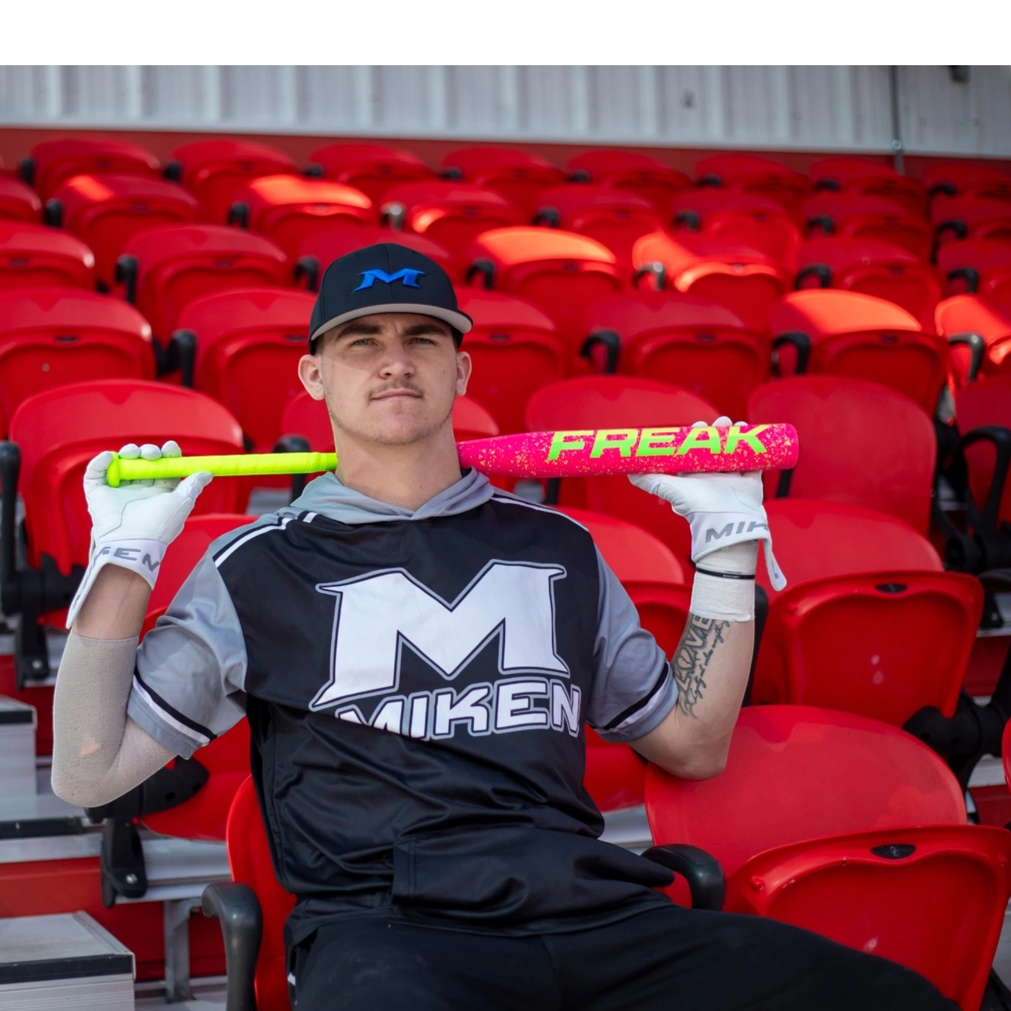 2026 Miken Freak Balanced USSSA Slowpitch Softball Bat 2 Piece 13.5