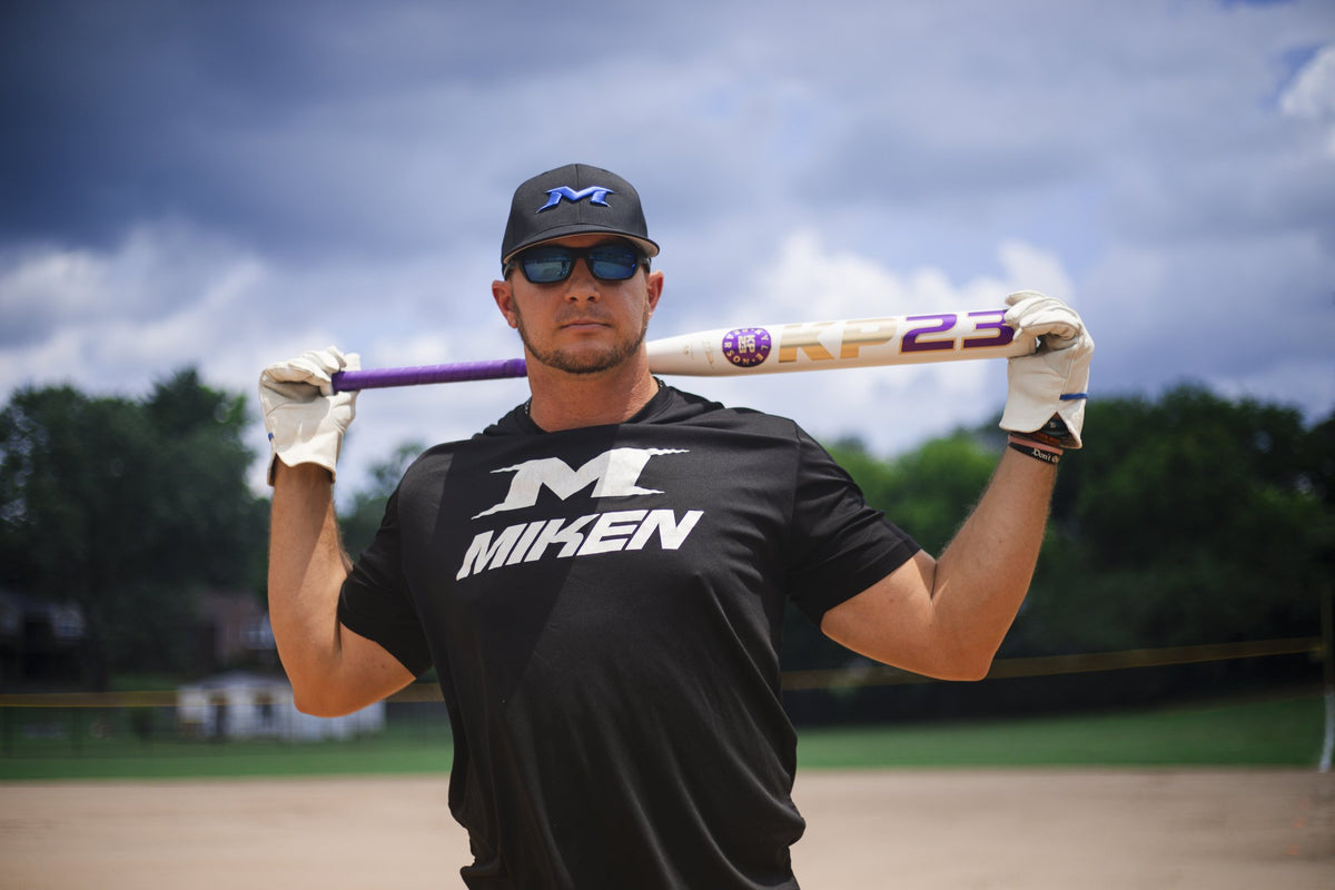 2026 Miken KP23 Maxload USSSA Slowpitch Softball Bat 1 Piece 14" Barrel MSU6KP141L lifestyle